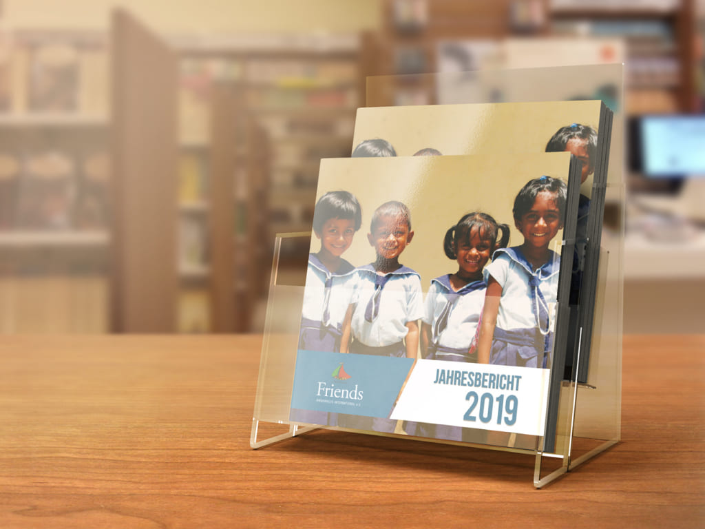 Brochure_Friends_Jahresbericht-1024x768